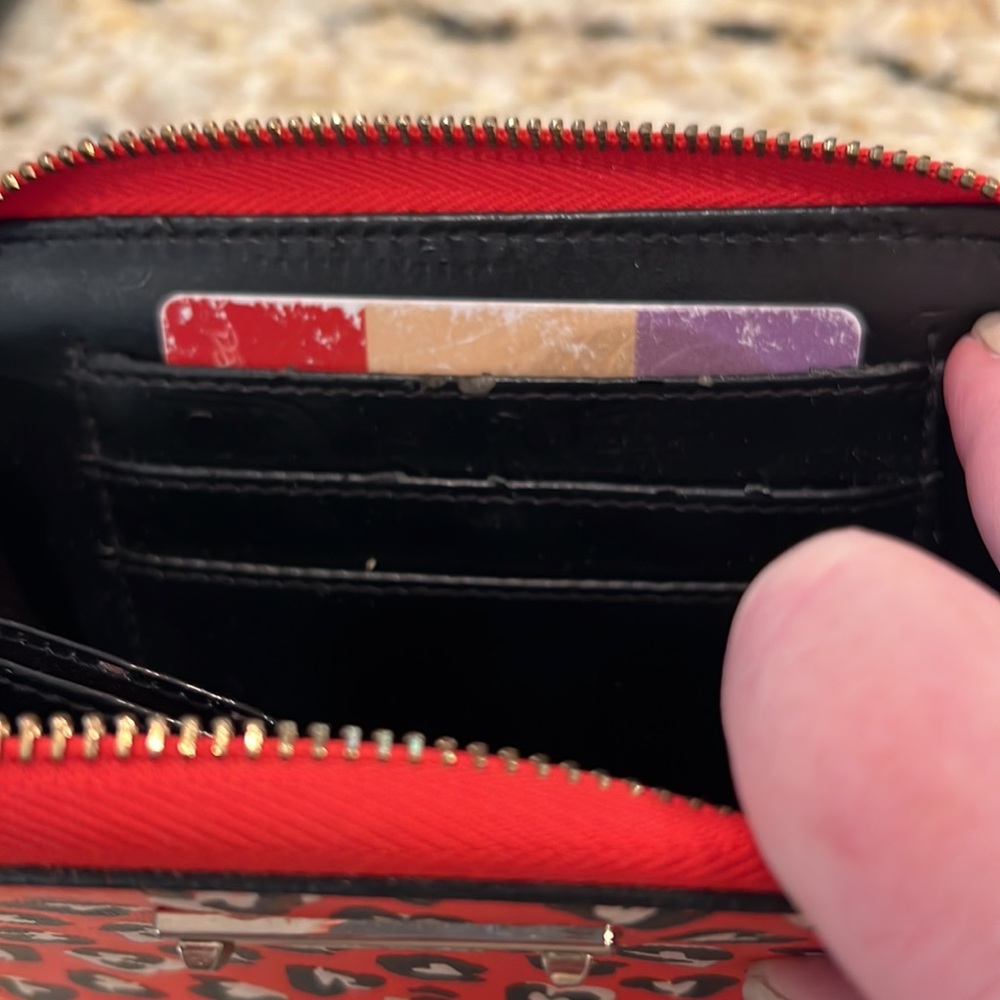 Stella & Dot Heart Shape Animal Print Wallet - Picture 9 of 11